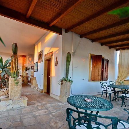 Felline In Bed&Breakfast Dimora Di Charme El Salento Exterior foto
