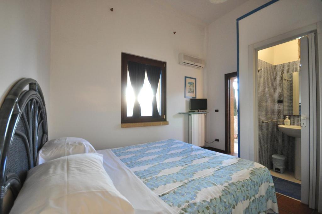 Felline In Bed&Breakfast Dimora Di Charme El Salento Quarto foto